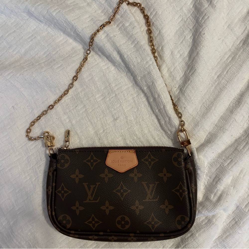 pochette bag